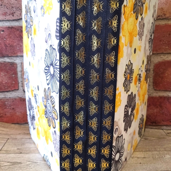 Hand made summer journal - Picture 2 of 15